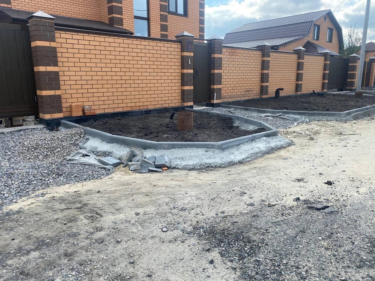 https://ekaterinburg.blago-s.ru/storage/app/uploads/public/670/ce8/845/670ce8845cb14992243529.jpg